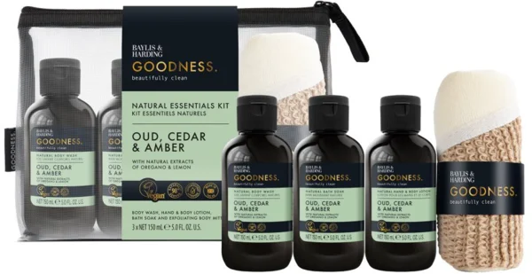 Baylis & Harding Goodness Oud, Cedar Amber ajándékszett fürdőbe