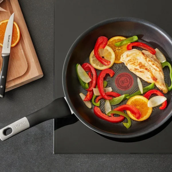 Tefal Unlimited G2550772, 30 cm serpenyő + ajándék lábas