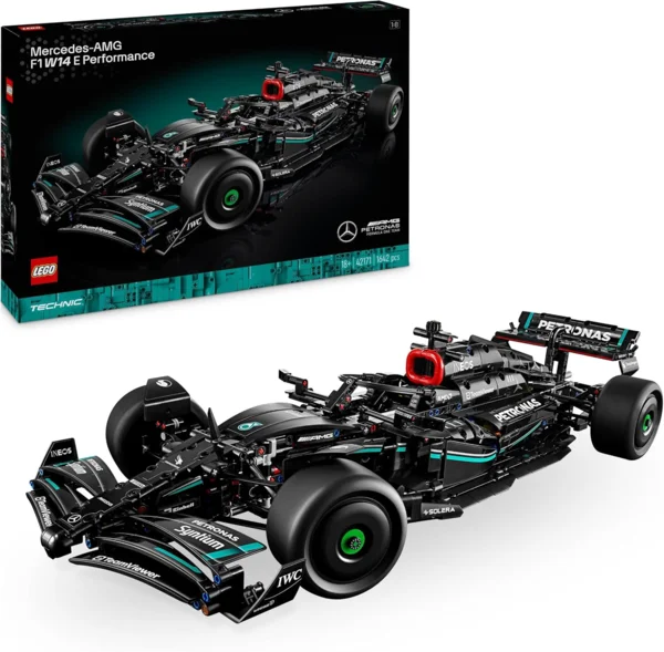 LEGO Technic Mercedes-AMG F1 W14 E Performance versenyautó építőkészlet