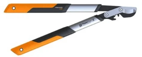 Fiskars 1020186 PowerGearX™ fém fogaskerekes ágvágó